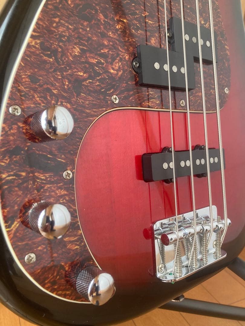 左利き用Squier by Fender PJ レッド 鼈甲　レフティ