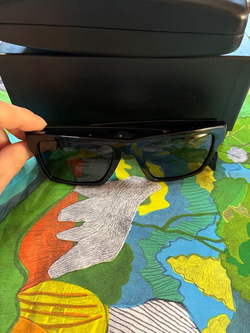 Versace ブラック ゴールド サングラス　美品