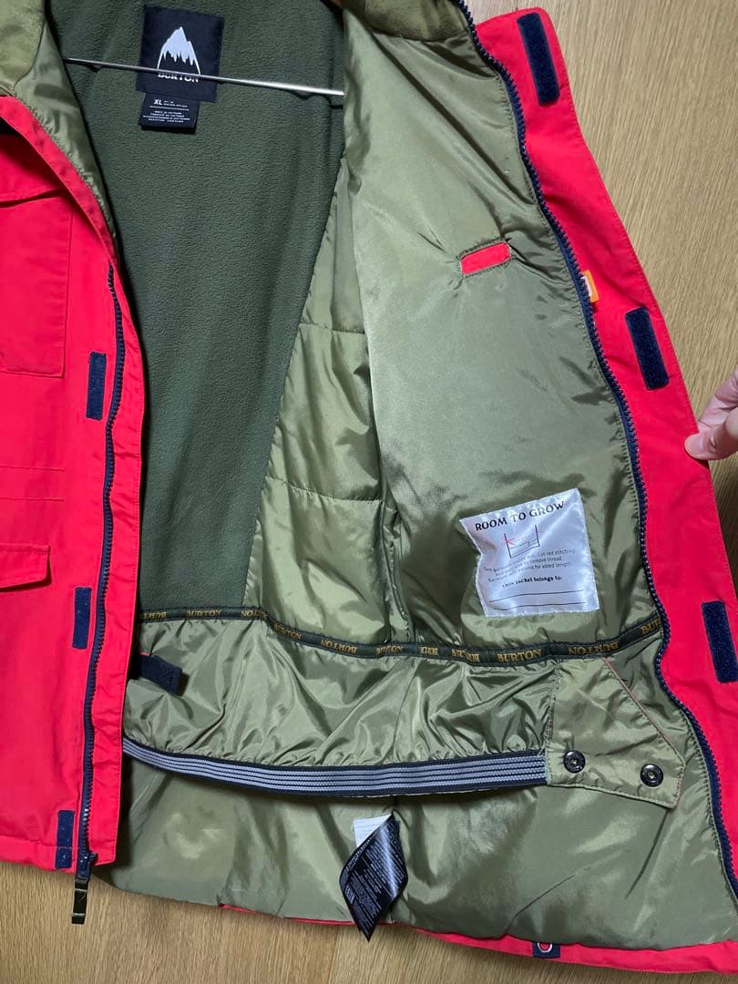 BURTON スノーボードウェア　ジャケット　キッズXL