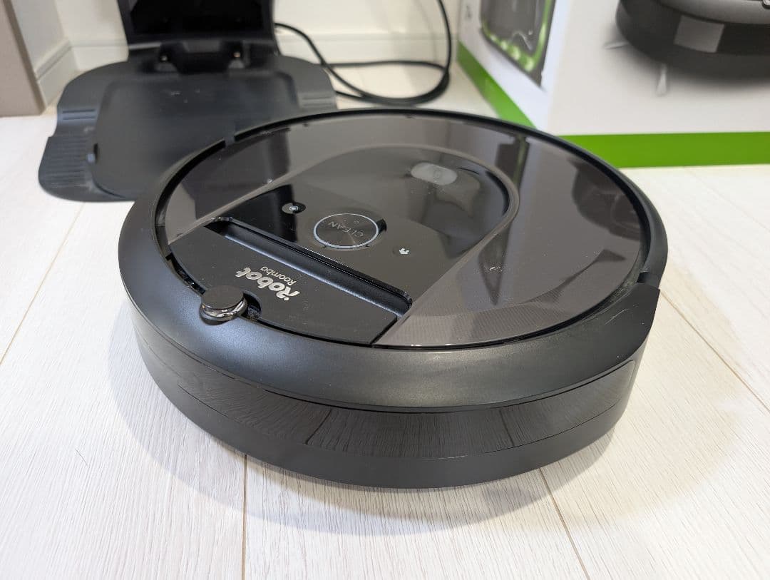 ミ*ー様 iRobot Roomba i7+ 本体