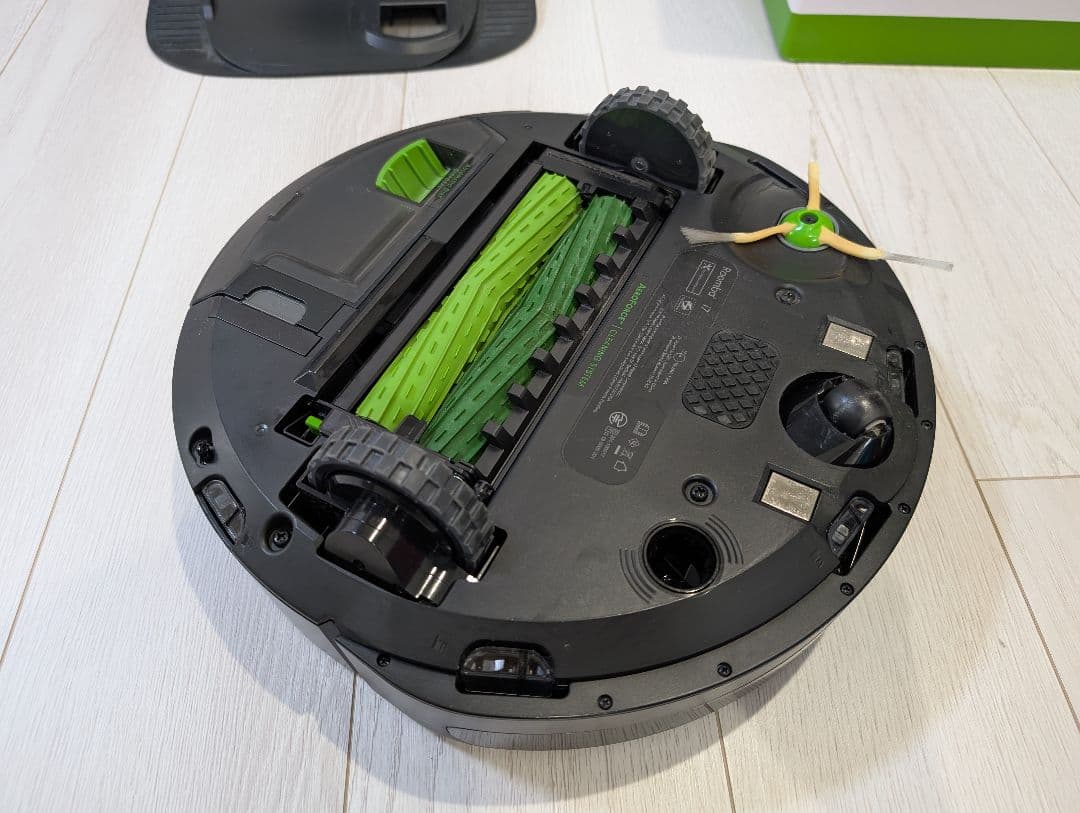 ミ*ー様 iRobot Roomba i7+ 本体