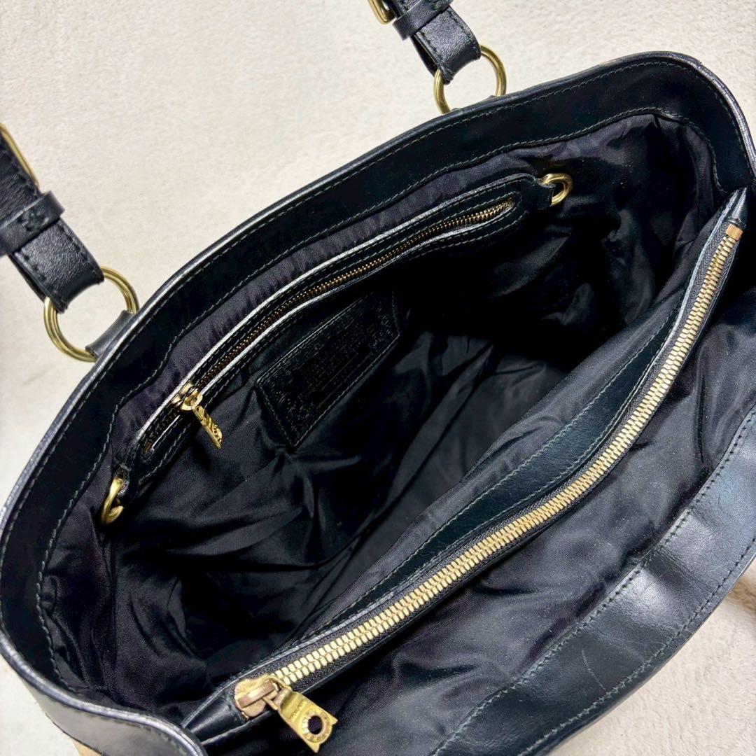 【美品✨】ハンティングワールド　黒 ベージュ　レザー　ヴィンテージ　金具　ロゴ