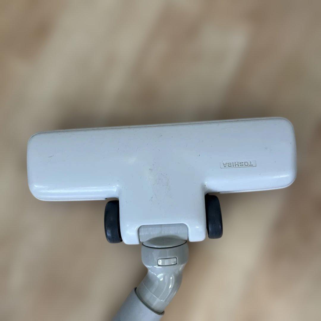 TOSHIBA 東芝クリーナー　VC-B50K(W)