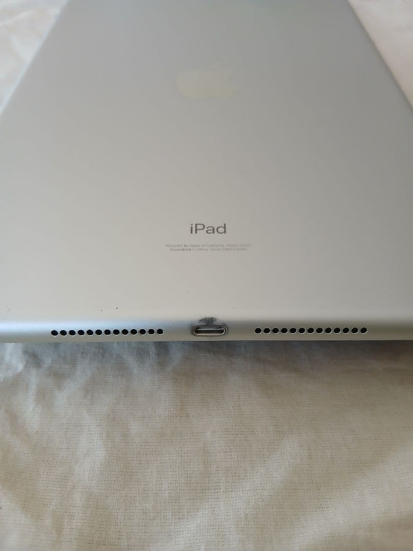 美品 iPad 第9世代 バッテリー94%