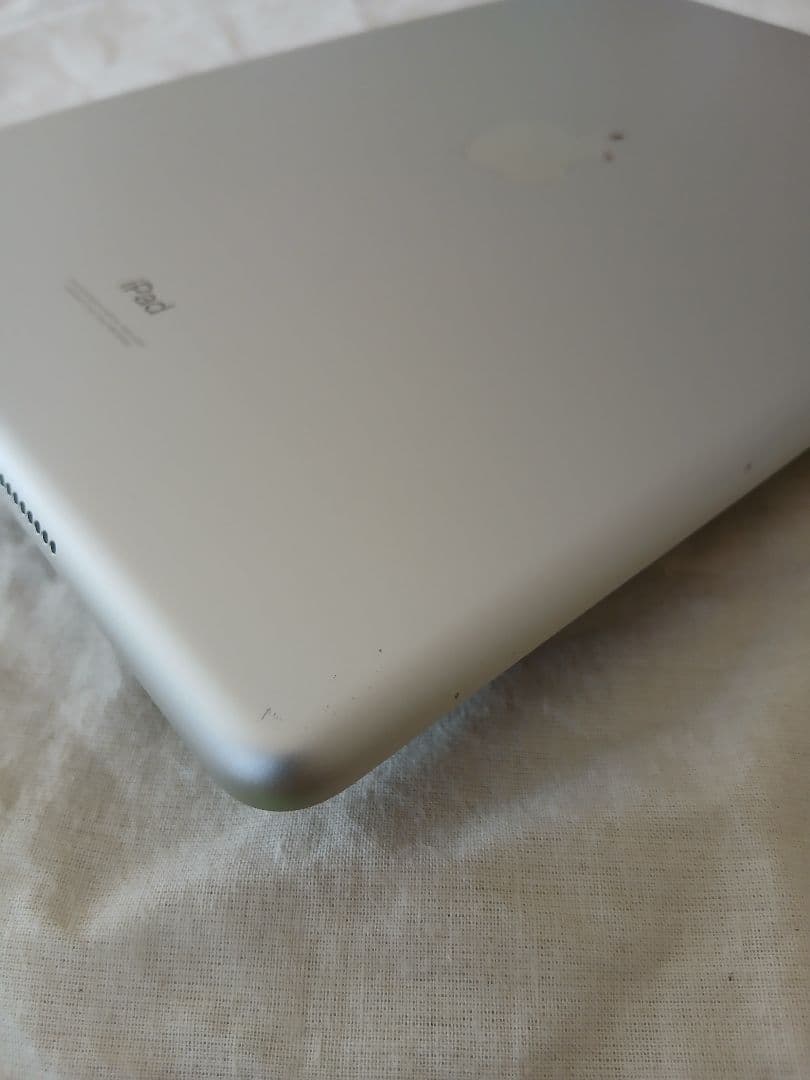美品 iPad 第9世代 バッテリー94%