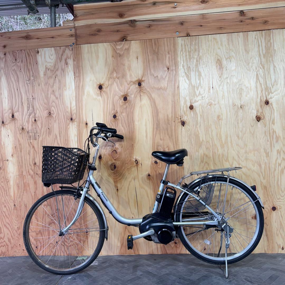 シルバー 電動アシスト自転車 シティタイプ　バッテリー12ah