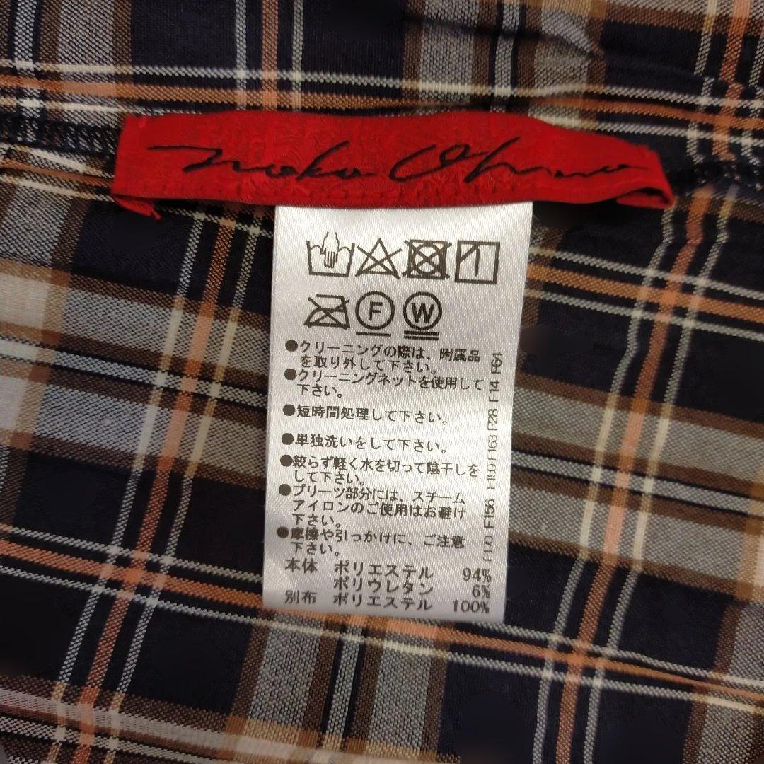 ノコオーノ　チェック柄　フラワー装飾