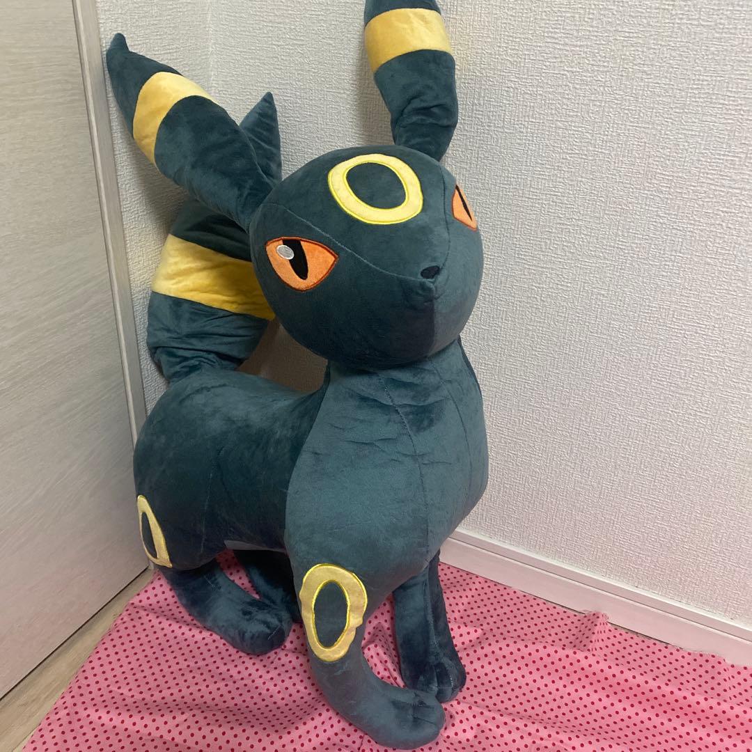 ポケモン　ブラッキー　海外品　大きなぬいぐるみ