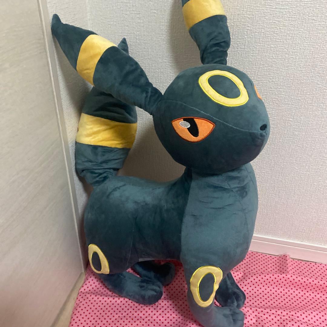 ポケモン　ブラッキー　海外品　大きなぬいぐるみ