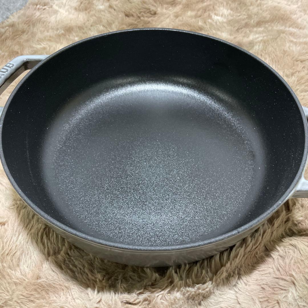 staub ブレイザー ソテーパン グレー24cm 2.4L 40511-471
