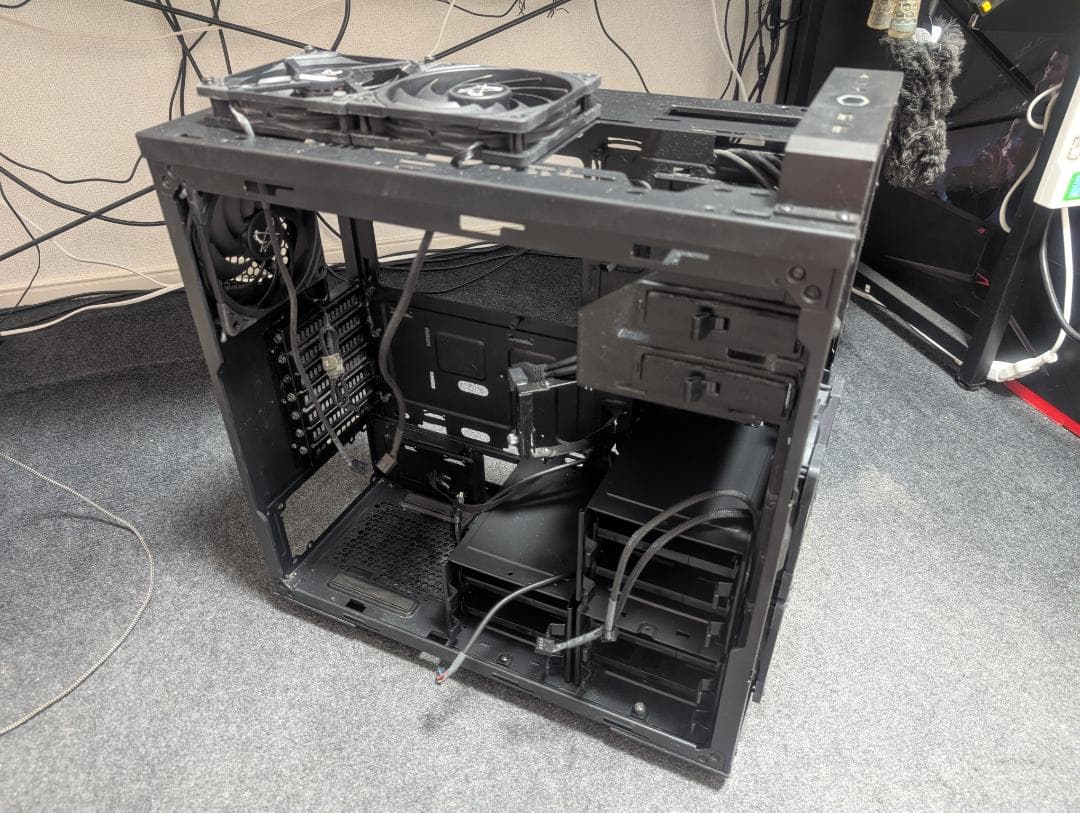 z*0様 Cooler Master CM694 ＋ サイズ ケースファン 5個