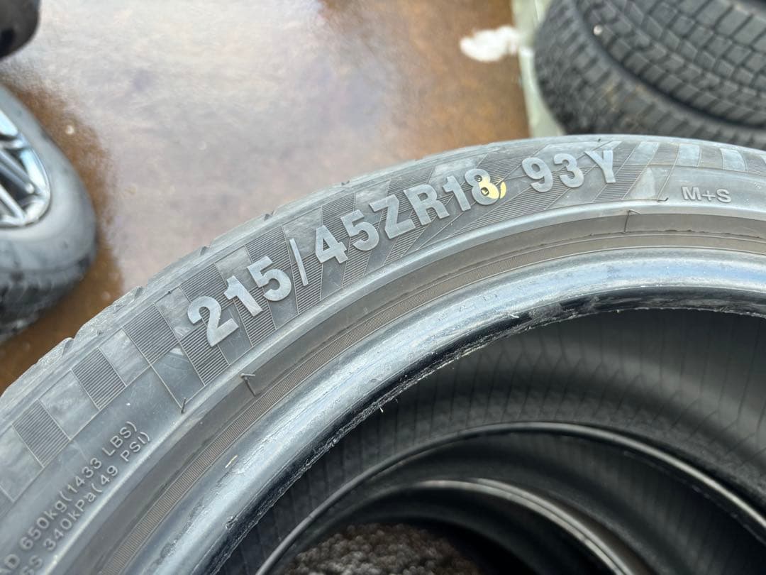 ①215/45ZR18 RADAR Dimax R8+サマータイヤ 4本