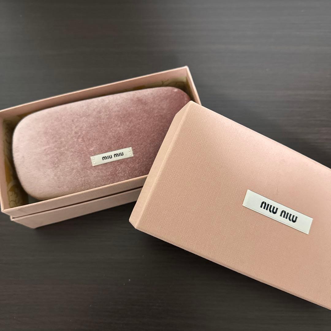 【miumiu】サングラス