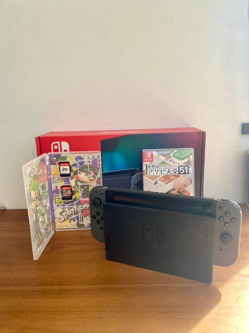 Nintendo Switch 青赤 ケース付き　カセット6個