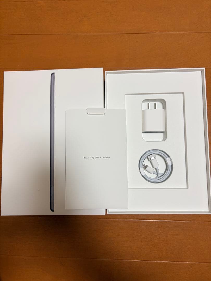 iPad 第9世代 64GB Wi-Fi バッテリー最大容量:100%