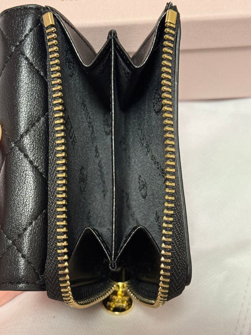 Maison de FLEUR リボンビジューウォレット