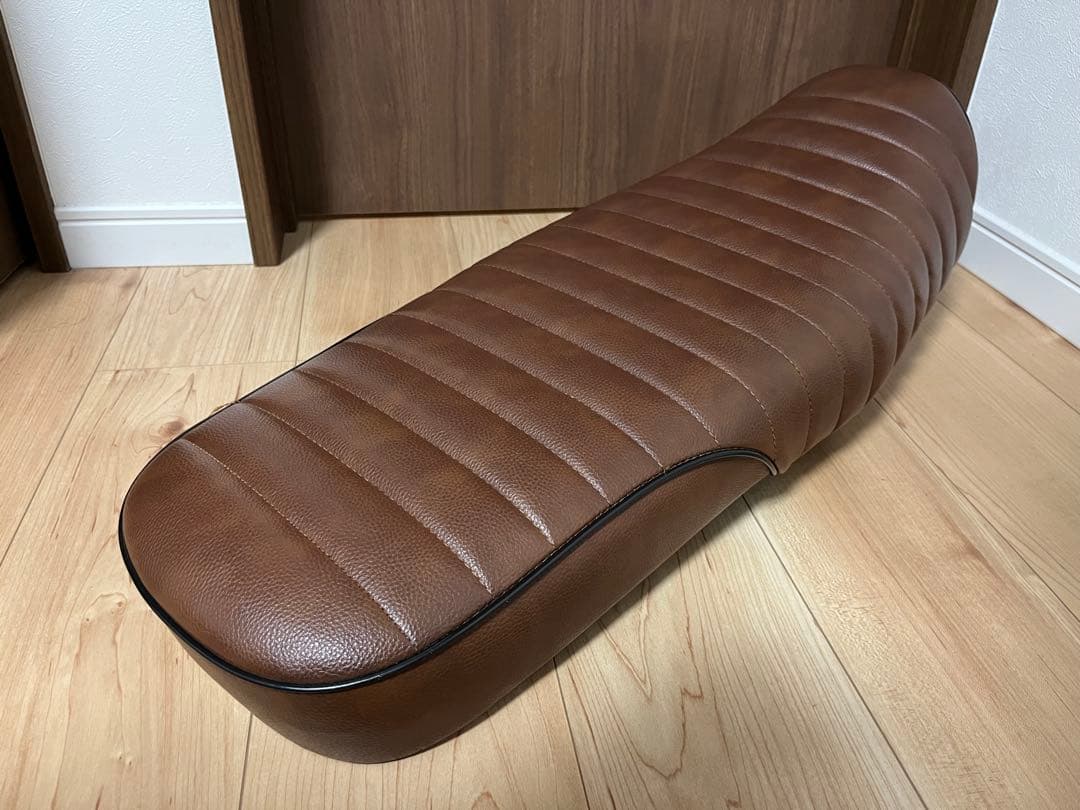希少 YAMAHA YB125SP 専用 タックロールシート 中古 ブラウン　茶