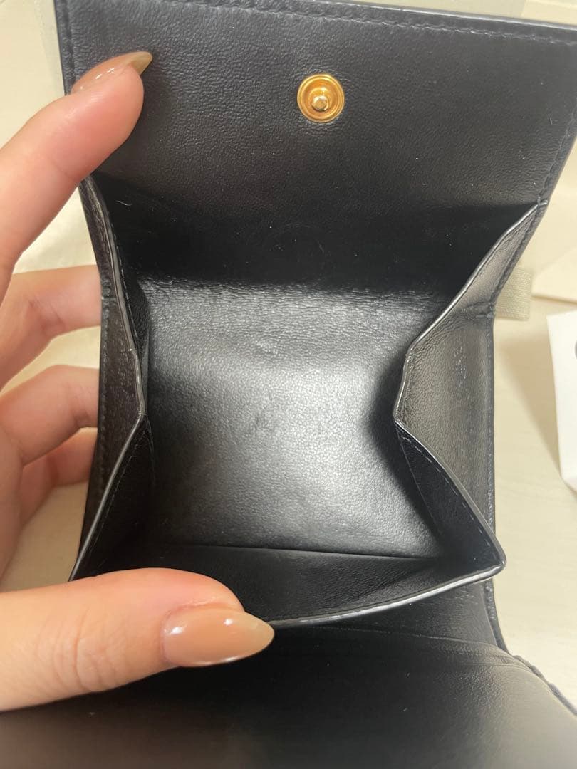 SAINT LAURENT ブラックレザー三つ折り財布