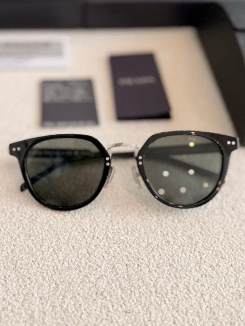 極美品、付属品有、PRADA プラダ ロゴサングラス SPR 17Y ボストン型