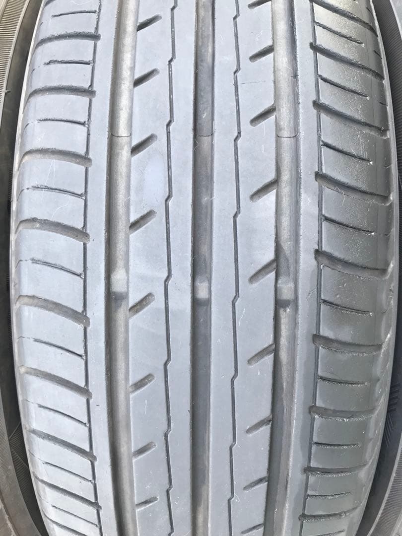 195/60 R16、YOKOHAMA BluEarth-ラジアルタイヤ