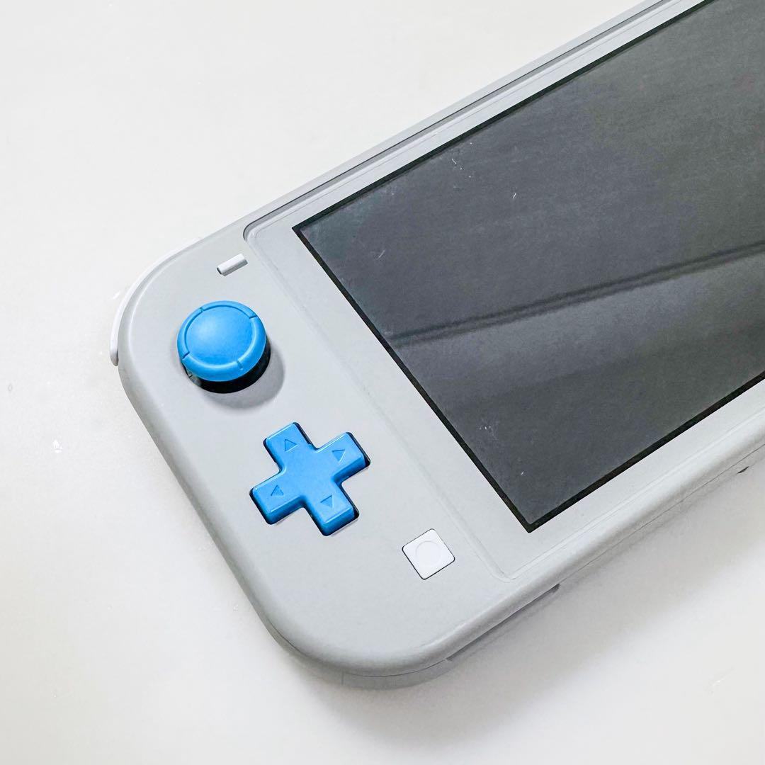 Nintendo Switch Lite グレー　ポケモン　ザシアン・ザマゼンタ