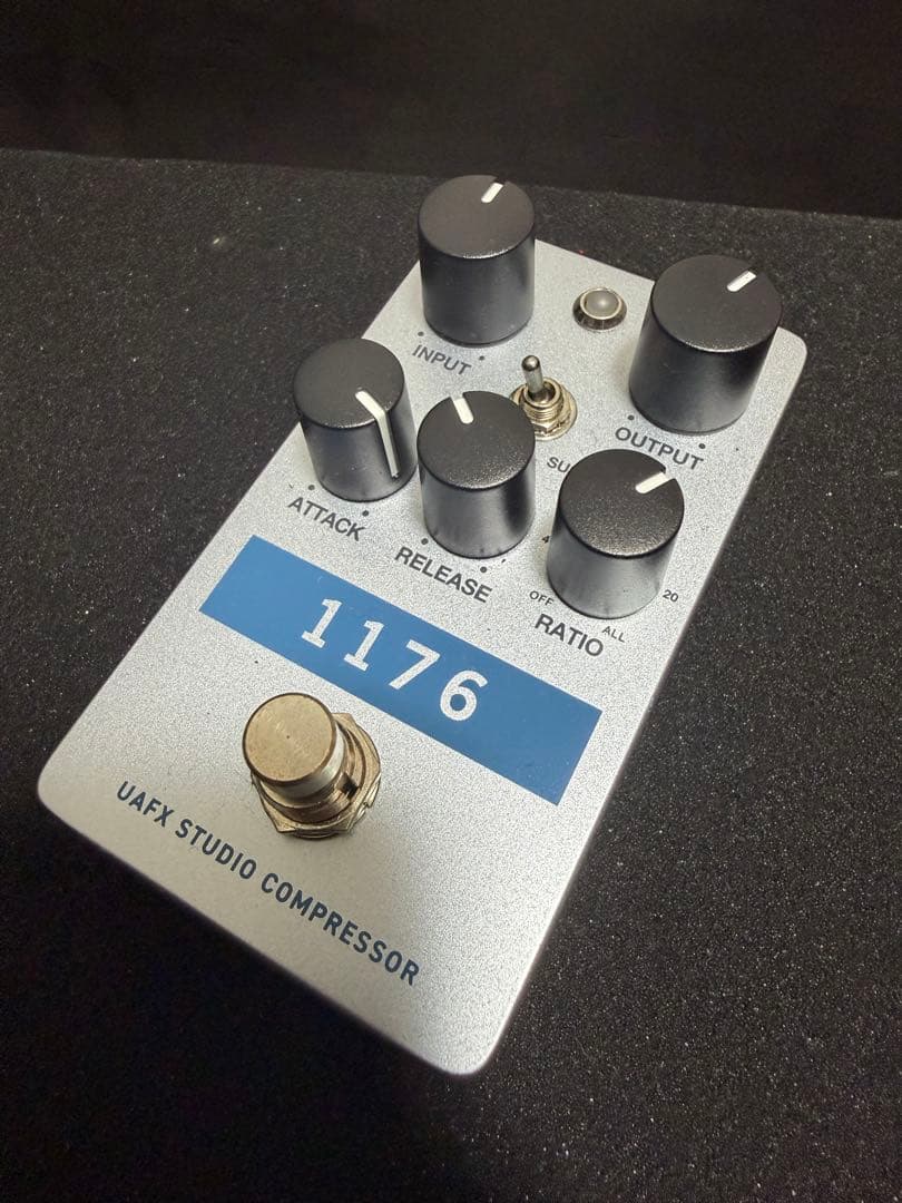 UA FX 1176 スタジオコンプレッサー