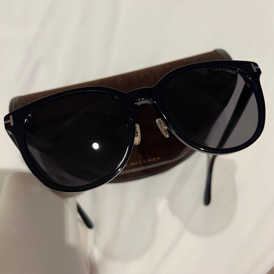 トムフォードTOMFORDメガネサングラスキャットアイサングラスTK1133K