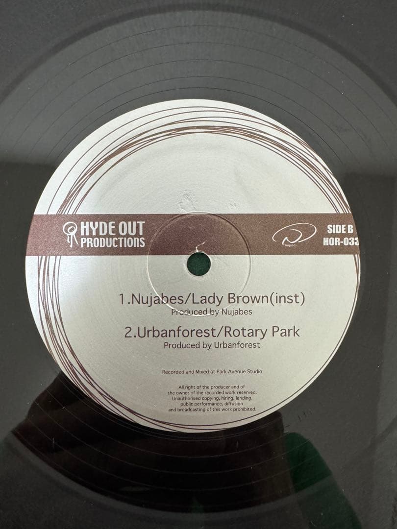 NUJABES レコード