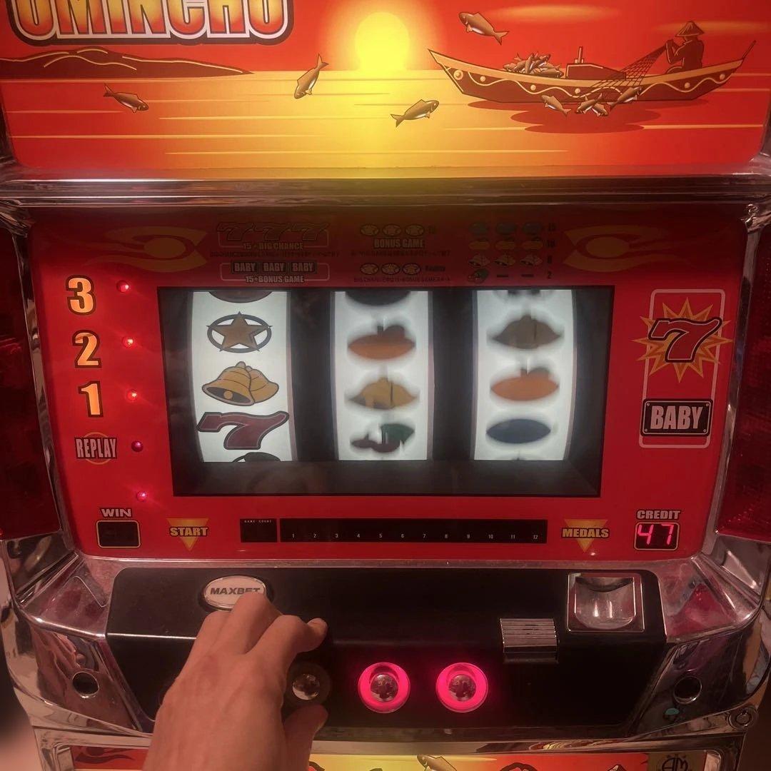 や*こ様 【送料込】沖スロ　4号機　海人　不要機付