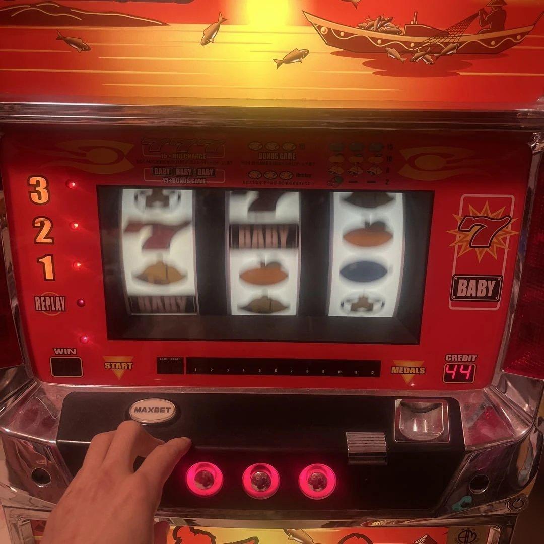 や*こ様 【送料込】沖スロ　4号機　海人　不要機付