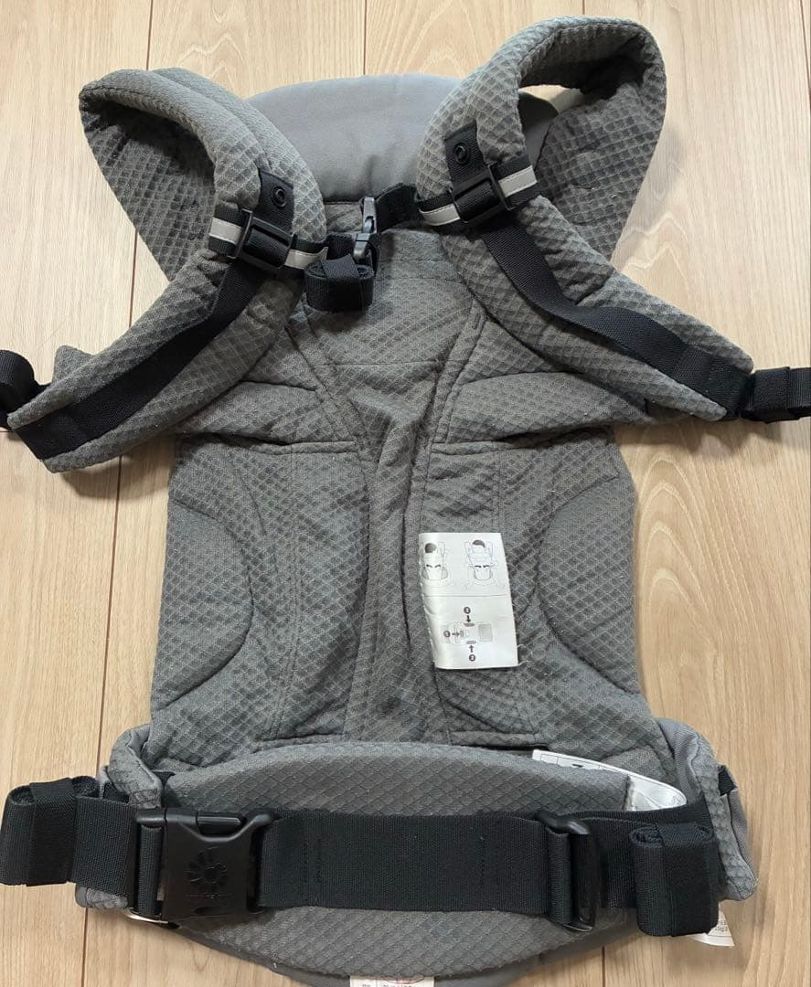 Ergobaby(エルゴベビー) オムニ ブリーズ グラファイトグレー　抱っこ紐