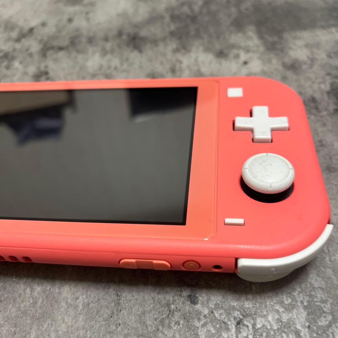 naonao　Nintendo Switch Lite コーラル 本体
