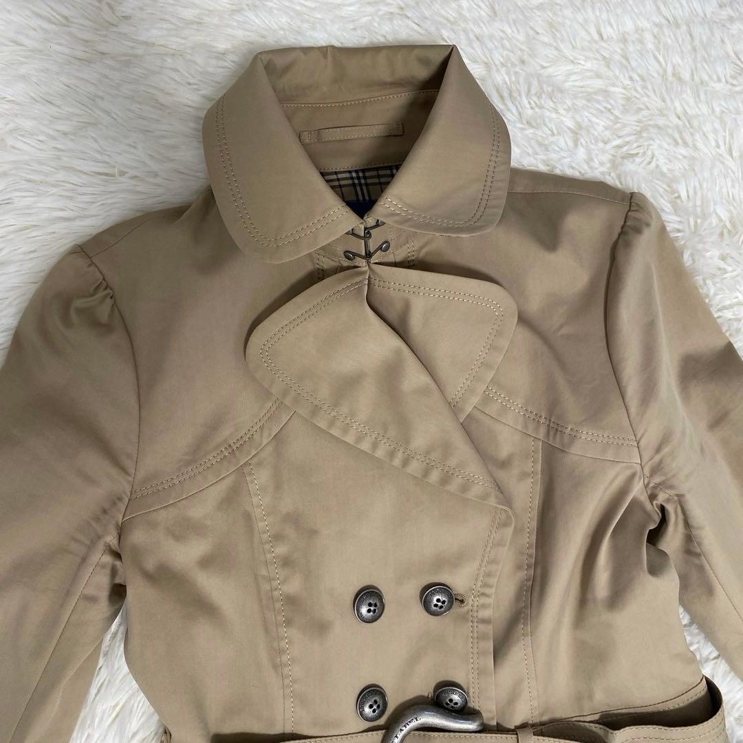 美品 バーバリー ベルト付きトレンチコート フレア裾 ノバチェック裏地 ベージュ