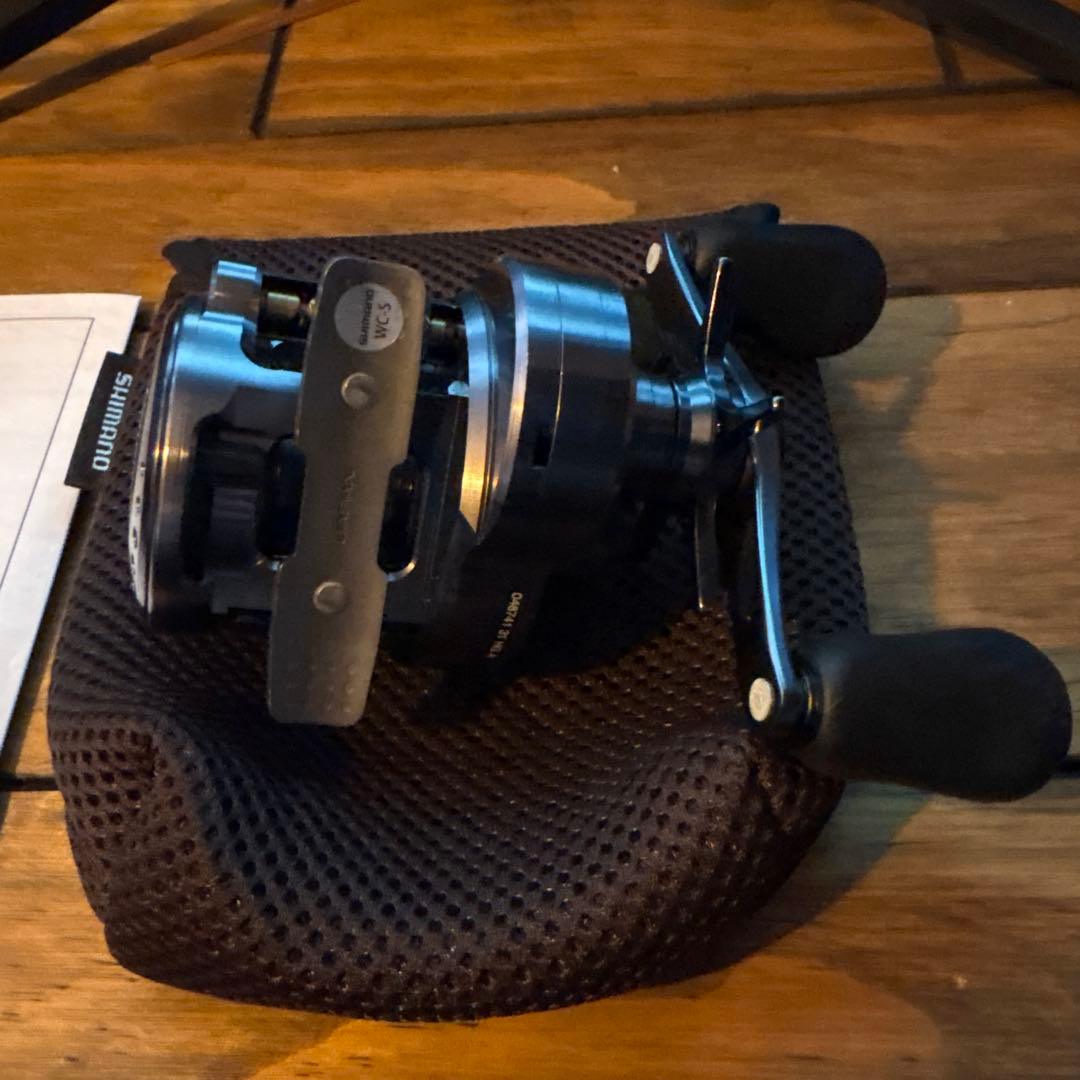 カルカッタ　コンクエスト シャローエディション 31HG シマノ