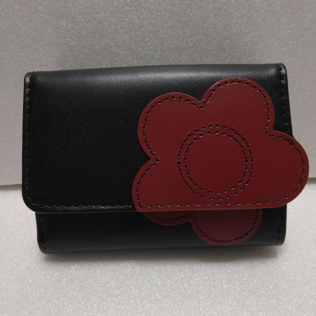新品MARY QUANT 牛革三つ折り財布