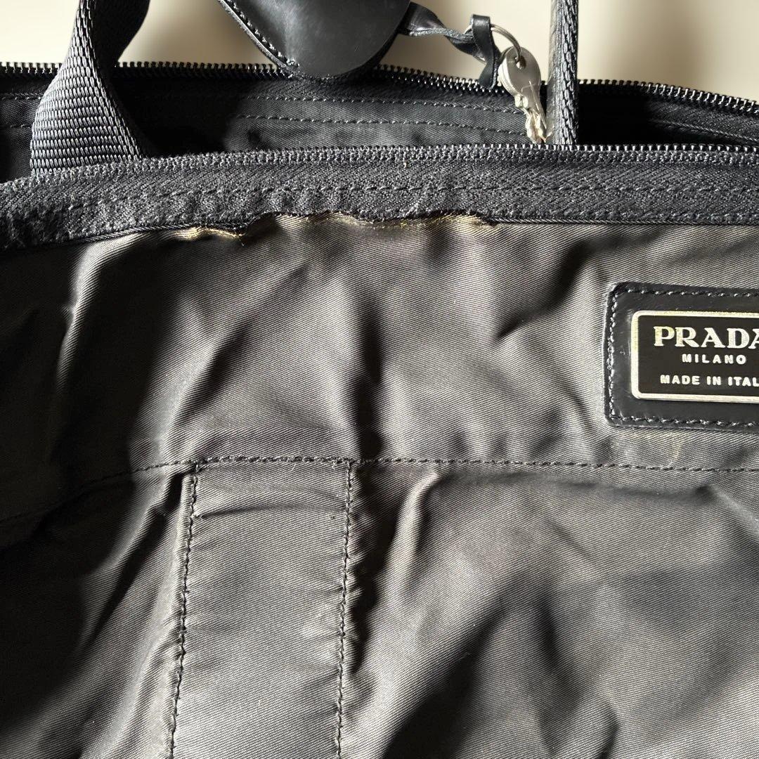 PRADA ブラック ボストンバッグ