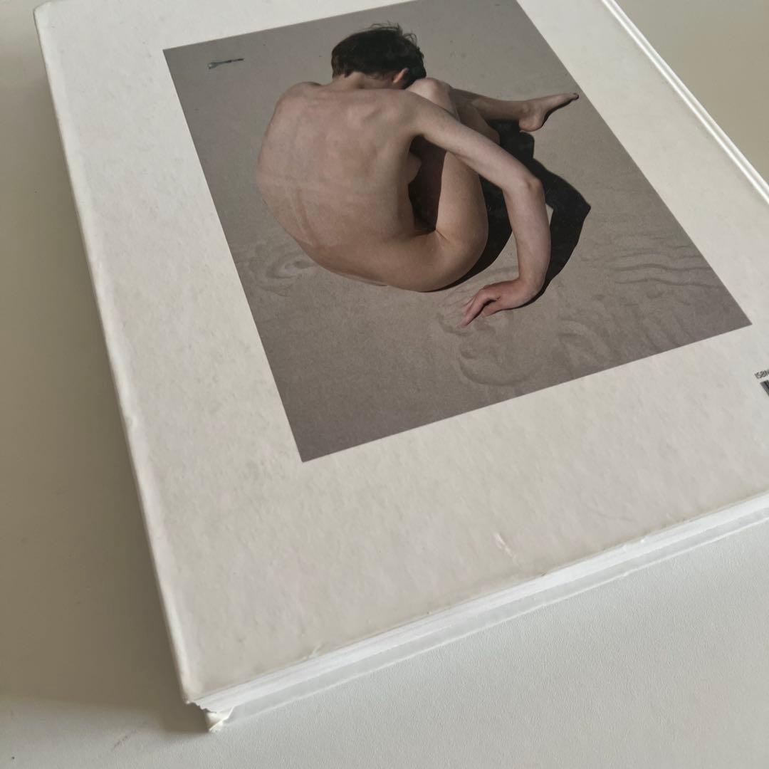 アート・デザイン・音楽 Viviane Sassen: In And Out Of Fashion