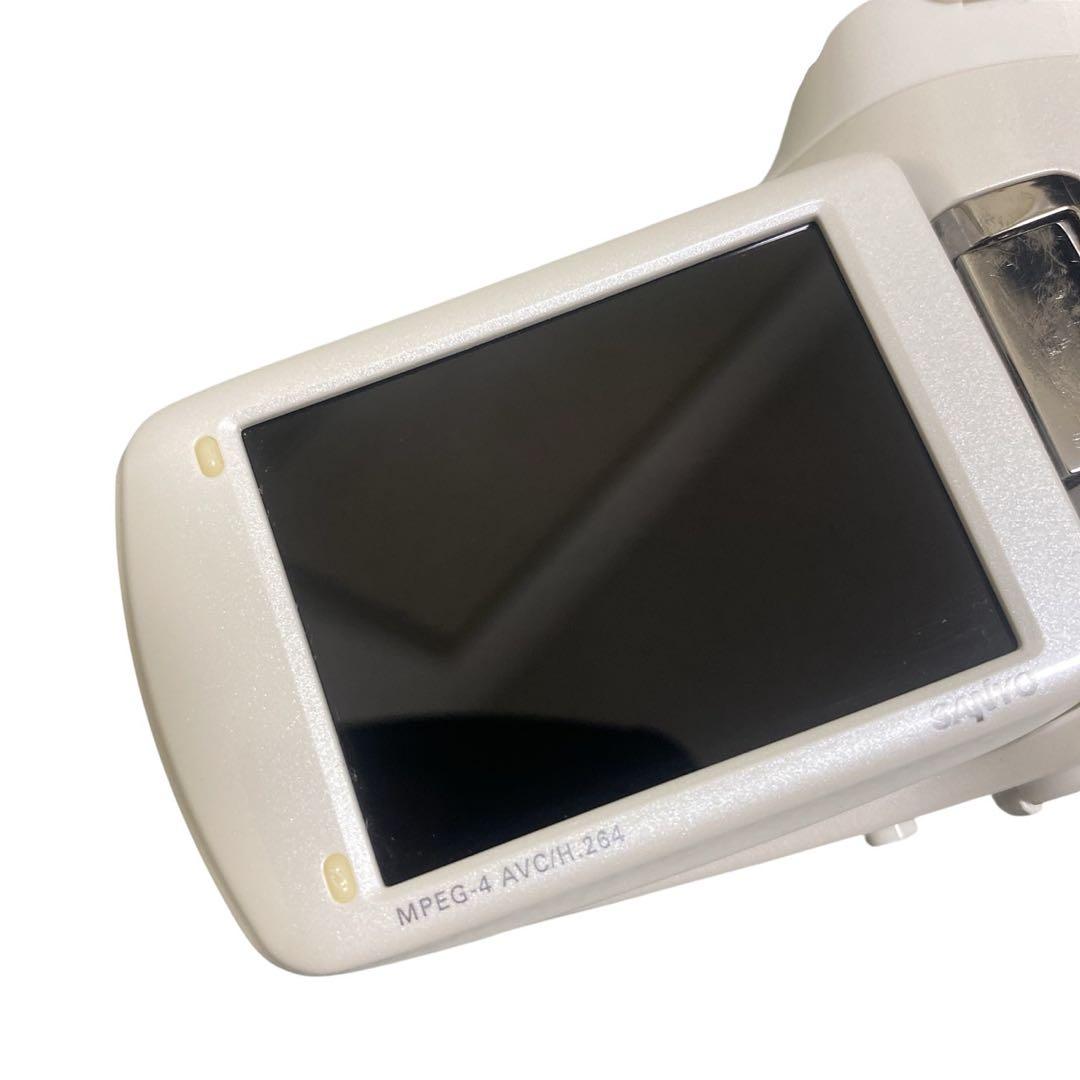 人気 稀少 SANYOデジタルムービーカメラXacti DMX-CG9W