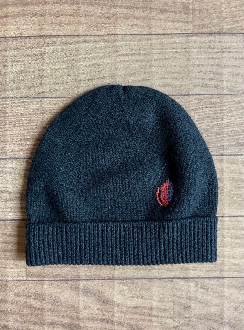 032C ビーニー　ニット帽　美品