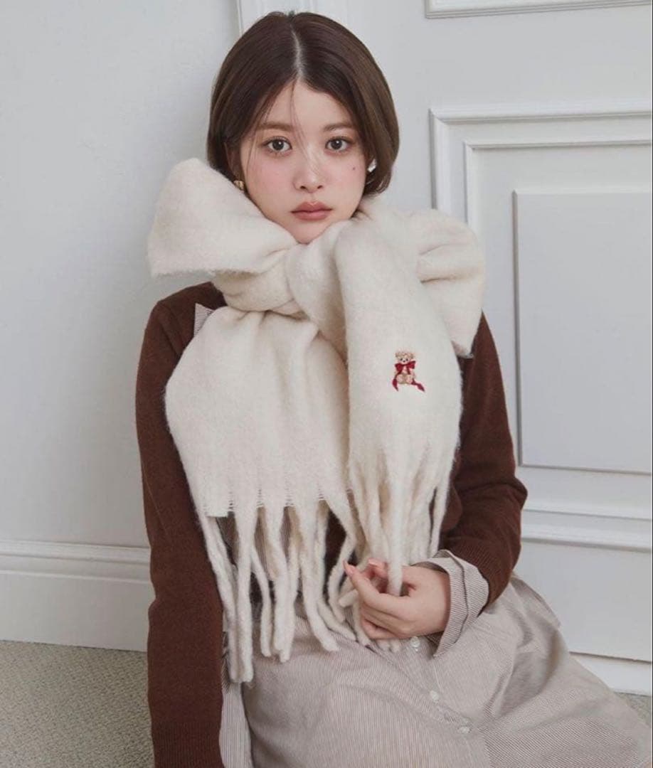 SNIDEL スナイデル リボンベア マフラー アイボリー 新品