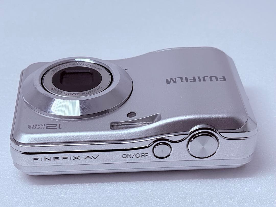 FUJIFILM Finepix AV100 動作確認済 単3電池駆動 コンデジ