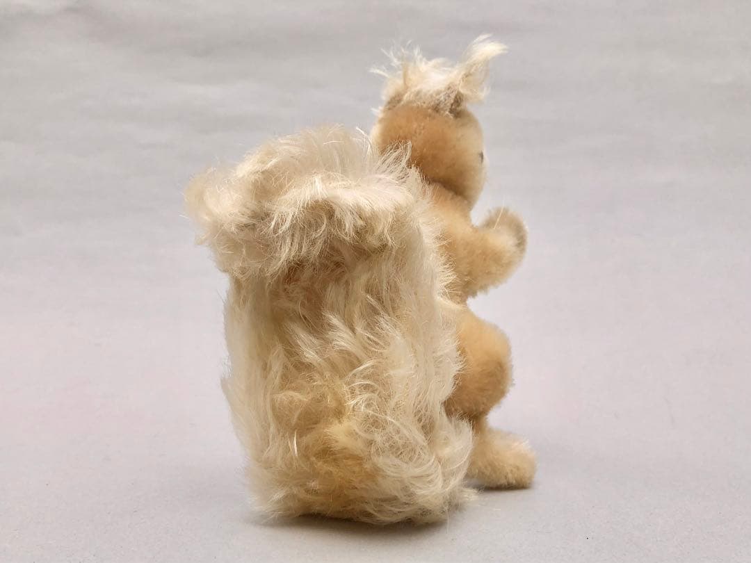 Steiff のリスのPossyグレー