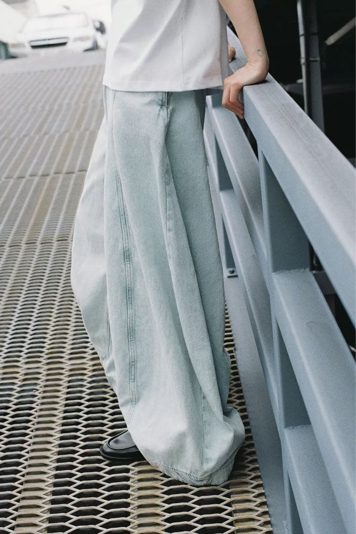 ZARA　バルーンレッグ 　ワイドデニム