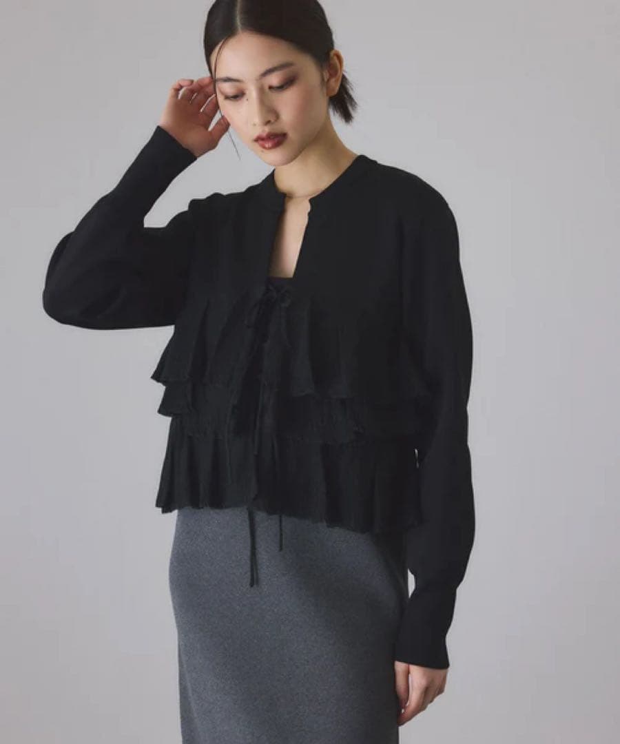 【美品/ADAM ET ROPE'】フリルカーディガン　BLACK