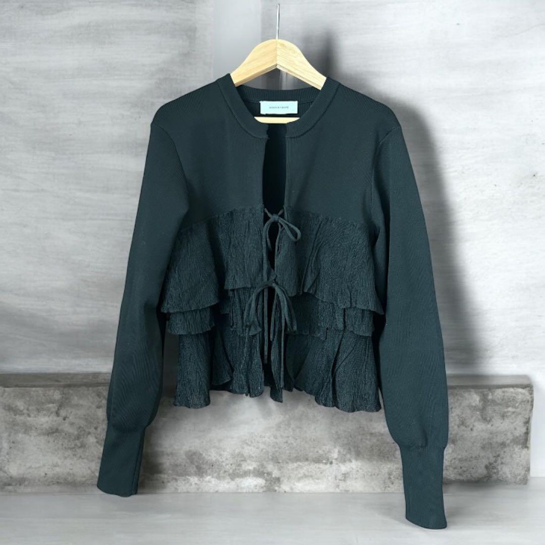 【美品/ADAM ET ROPE'】フリルカーディガン　BLACK