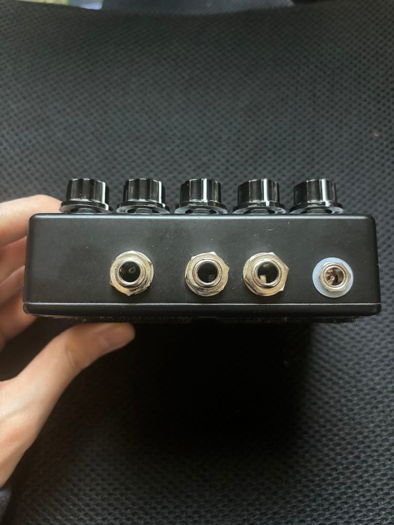 Tronographic Rusty Box ベースプリアンプ