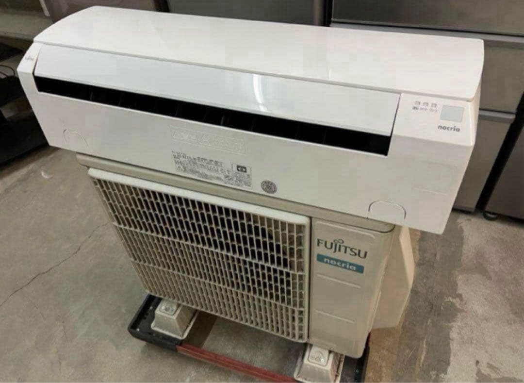 【高年式】2021年式 2.2kw FUJITSU エアコンAS-B221L-W