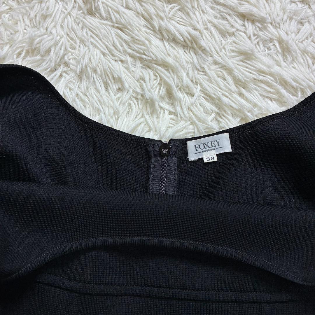 【美品】ＦＯＸＥＹ　フォクシー　ノースリーブワンピース　フレアスカート　３８