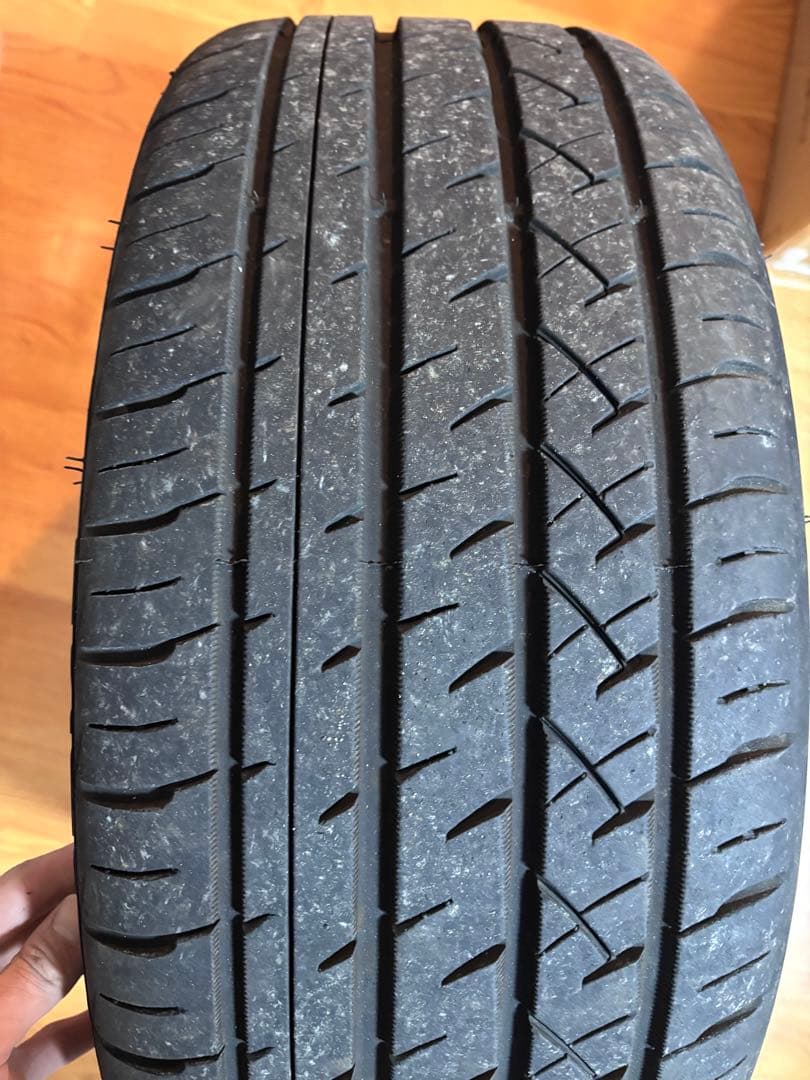 なかにっちゃん様用 カールソン CR16/1RS 20インチ タイヤ4本付き