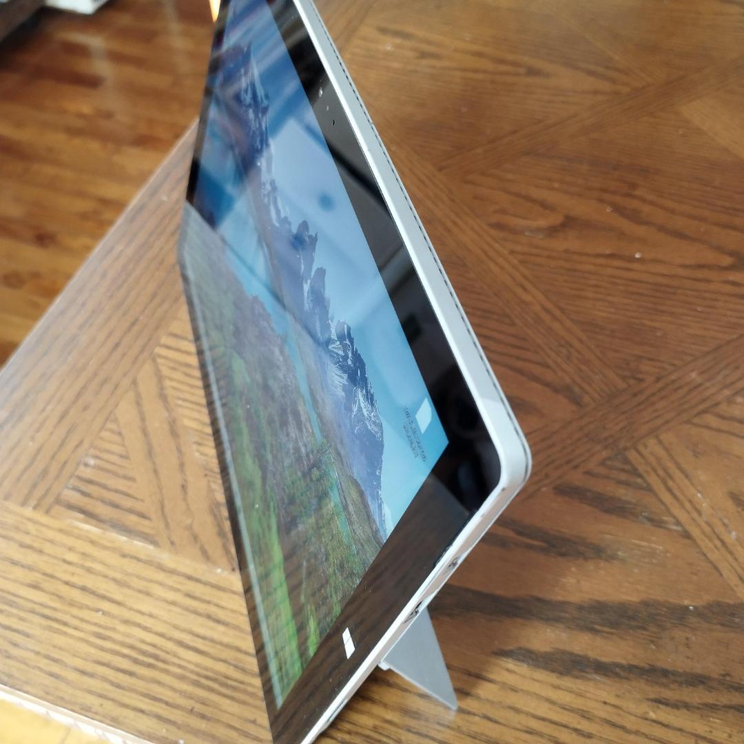 Surface pro3 windows11 バッテリ良好　美品